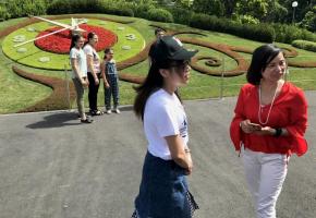 L’Horloge fleurie, un atout indéniable, mais insuffisant pour attirer en nombre les visiteurs étrangers. FRANCIS HALLER