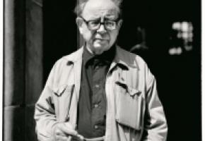 Huit ans après sa disparition, l’écrivain-poète est encore bien présent dans les mémoires. ROGER CHAPPELLU