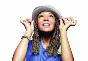 La venue de la fille de l’illustre Nina Simone comblera de bonheur les amateurs de jazz. DR