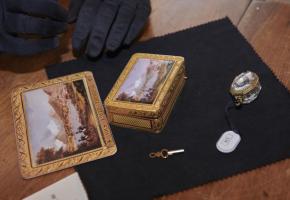 «La tabatière à musique» avait été dérobée