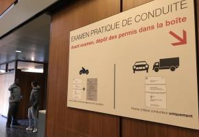 Les nouveaux conducteurs paieront 90 francs le permis d’élève et le permis de conduire