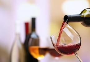 Trois journées dédiées au vin. 123RF/ SEREZNIY