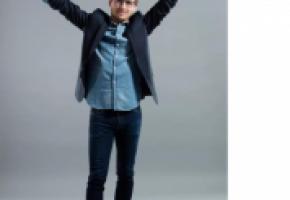 Se marrer, encore et toujours, c’est la mission