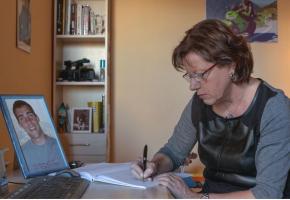 Après la sortie du film, les parents de Yohann, Lucie (sur la photo) et Gérald, ont reçu beaucoup de lettres. TROUBADOUR FILMS