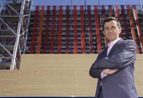 Frédéric Hohl, l’ancien député PLR genevois, ne cache pas son enthousiasme face à l’ampleur de la réalisation de ce méga projet. CHRISTIAN BONZON