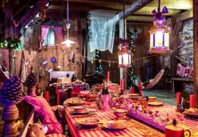 Le décor du Hameau du Père Noël, situé près de Genève, en Haute-Savoie, est tout simplement magique. DR