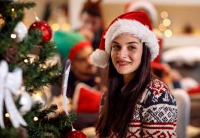 Partager des moments chaleureux du 19 décembre au 2 janvier 2020. 123RF/LUCKYBUSINESS