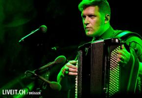 Mario Batkovic a su «rajeunir» l’accordéon. LIVEIT.CH/DR