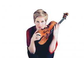 Isabelle Faust se produira le 24 septembre au Bâtiment des forces motrices. FELIX BROEDE