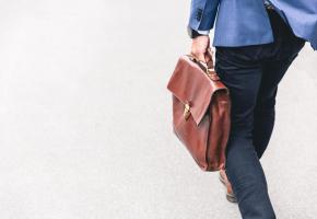 Le marché de l’emploi s’apprête à vivre une fin d’année mouvementée. UNSPLASH Le marché de l’emploi s’apprête à vivre une fin d’année mouvementée. UNSPLASH