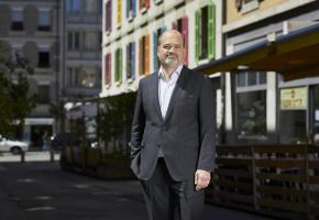 Pour Sami Kanaan, la crise sanitaire pousse à se renouveler en profondeur. DR