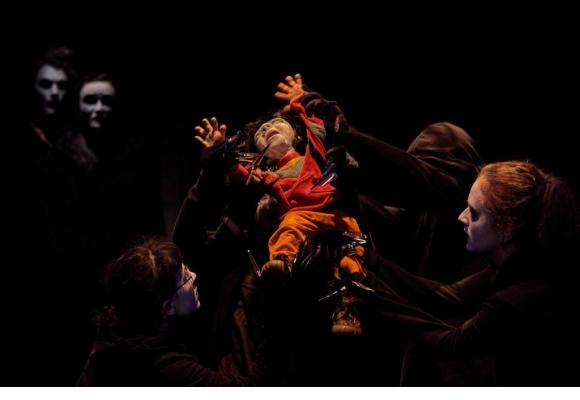 «Everest» scanne la famille nucléaire. CHRISTOPHE LOISEAU