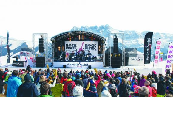 Ski, neige et musique: un cocktail explosif qui attire la foule  chaque année. JB BIEUVILLE
