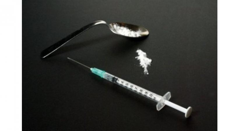 Distributeur automatique de seringues