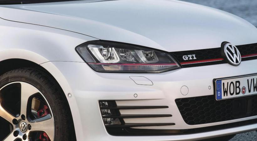 VW GOLF GTI KIT SPORT • Son ancêtre avait bousculé les codes des compactes. L’âge lui a donné de la sagesse.