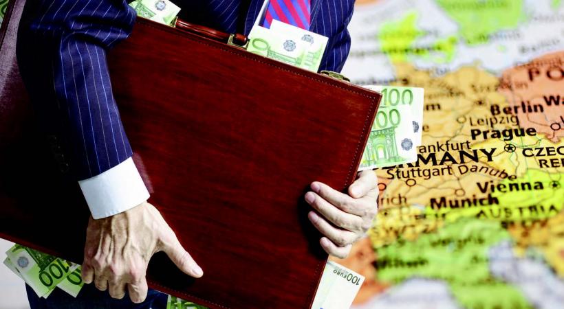 Les épargnants qui ont caché de l’argent à l’étranger craignent de se faire attraper. GETTY IMAGES/KOLDUNOV 