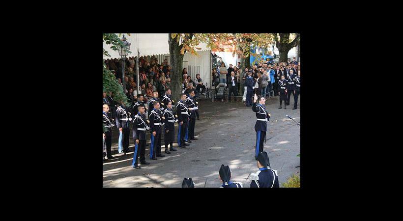 Les nouveaux policiers ont prêté serment. DR