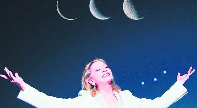 Une artiste amoureuse des mots et de la nature. 