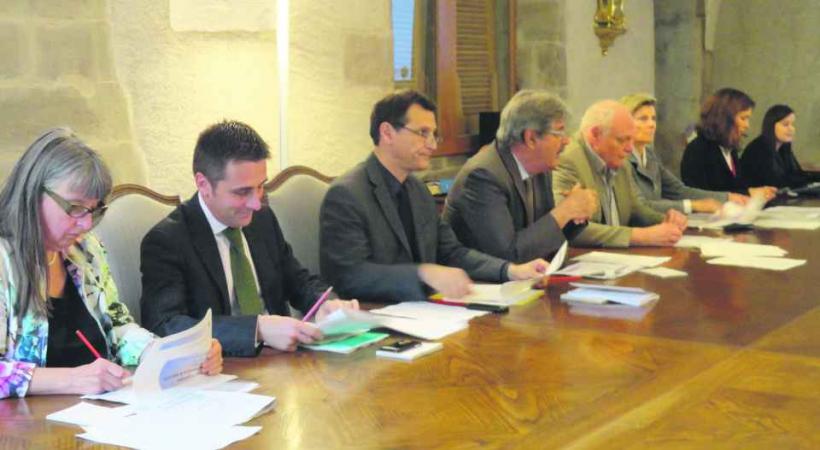 Les Conseillers d'Etats seraient élu pour cinq ans.