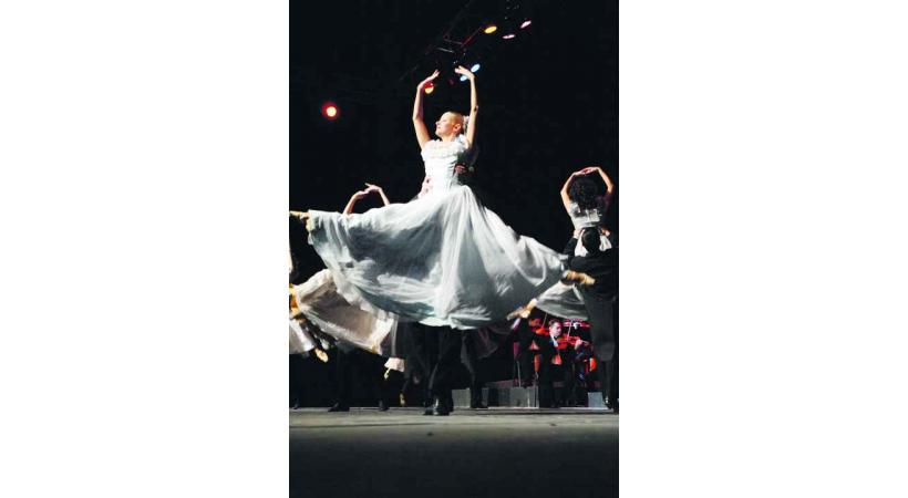 Laissez-vous emporter par la magie de la valse! 