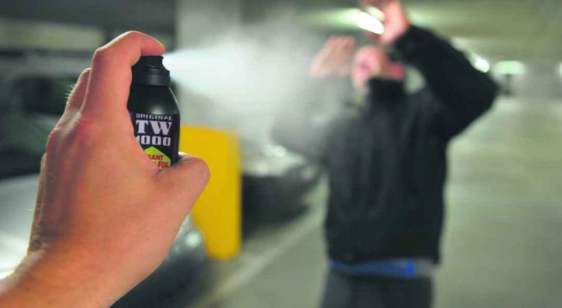 La «résistance» au spray au poivre ne concernerait qu'une très petite minorité de suspects.