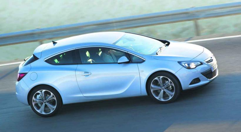 OPEL ASTRA GTC SPORT 