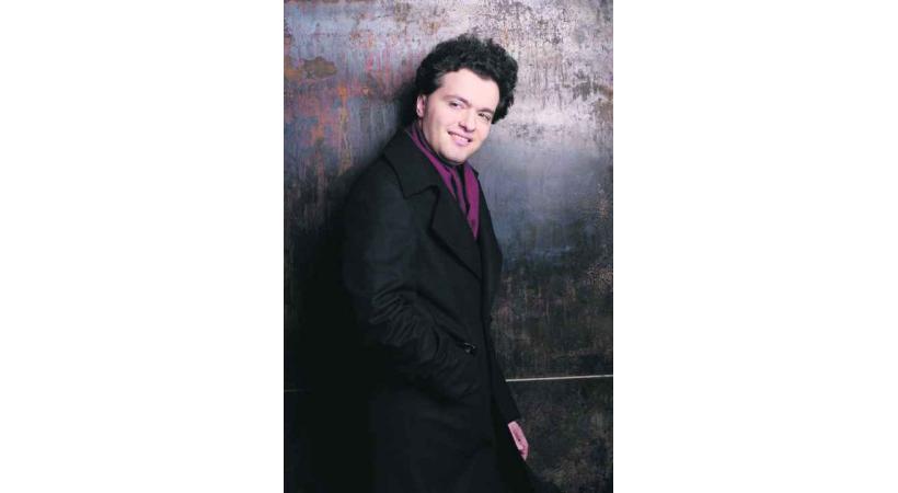 Le virtuose russe parcoura les grands musiciens classiques lors de son passage au Victoria Hall. 