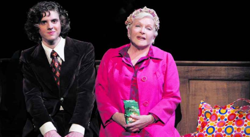 Deux personnages que tout oppose.