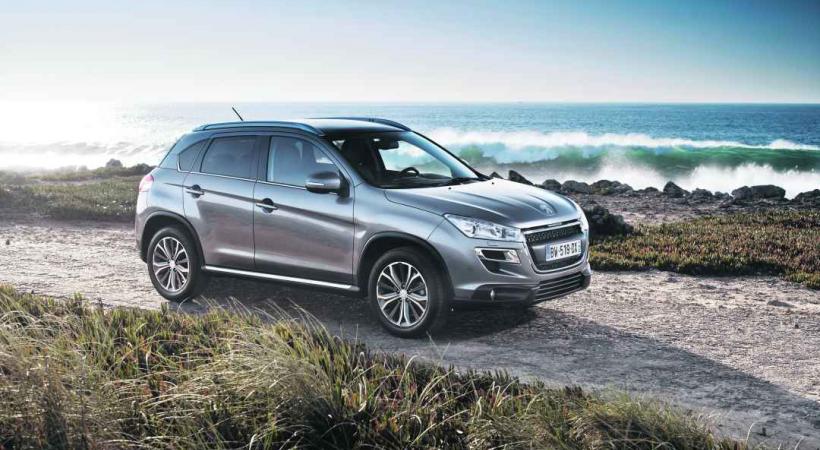 PEUGEOT 4008 • La touche française discrète donne du caractère à ce baroudeur venu du Japon.