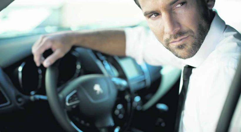 PEUGEOT 4008 • La touche française discrète donne du caractère à ce baroudeur venu du Japon.