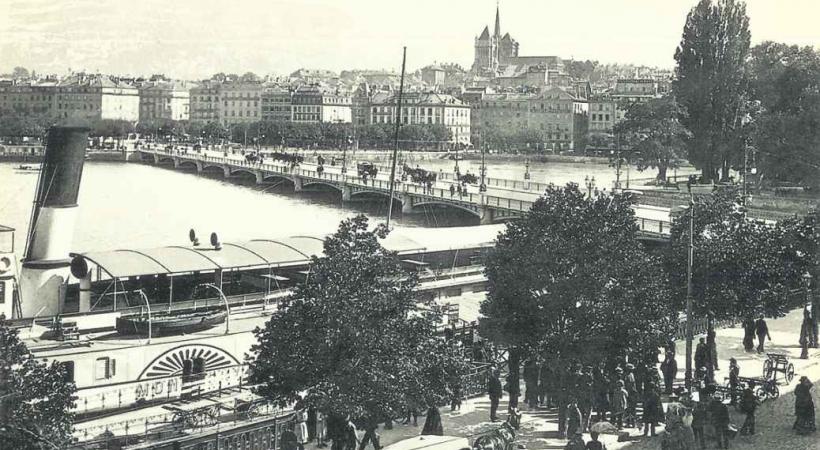 Le pont du Mont Blanc en 1890. 