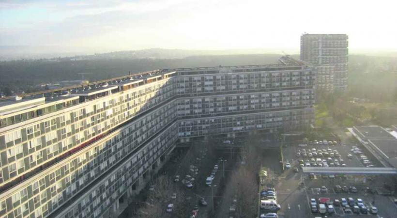 Les tours du Lignon comptent des centaines de places de parking en sous-sol. 