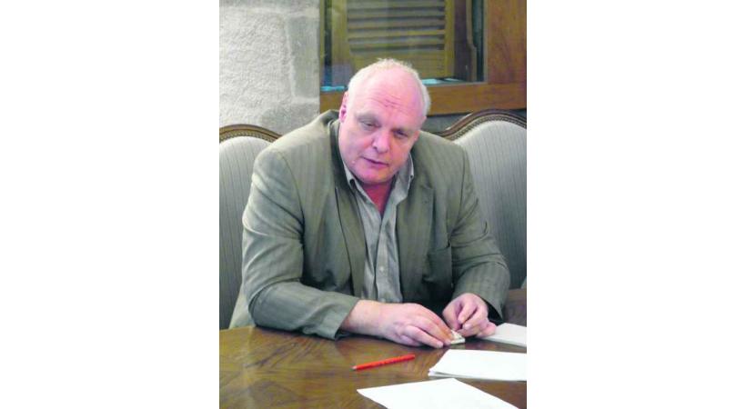 Le ministre a choisi d'éviter la législature de trop. 