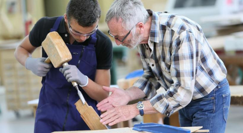 Les jeunes doivent suivre une formation jusqu’à l’âge de 18 ans. 123RF/GOODLUZ