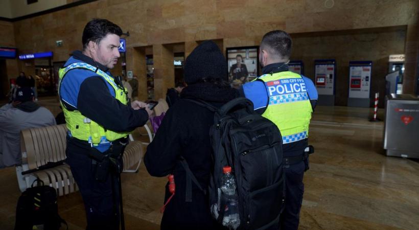 La police des transports patrouille très régulièrement dans les gares et les trains. STéPHANE CHOLLET