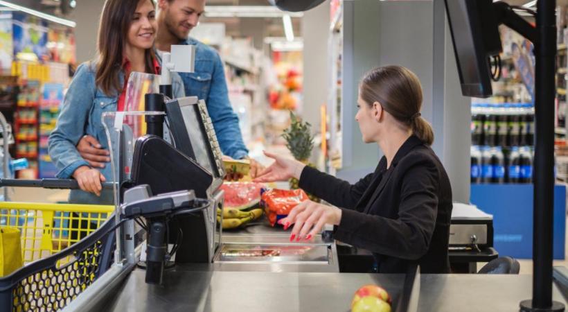 Aujourd’hui, la gauche ne se bat plus pour l’amélioration des conditions de travail. 123RF