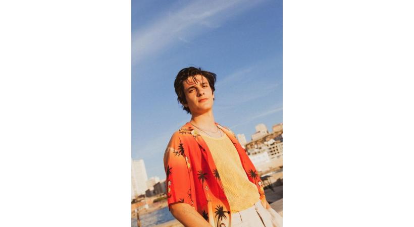 Le nom du premier artiste a été révélé lundi 25 avril. Il s’agit du célèbre DJ français Kungs. SAMIR BENRAHMA