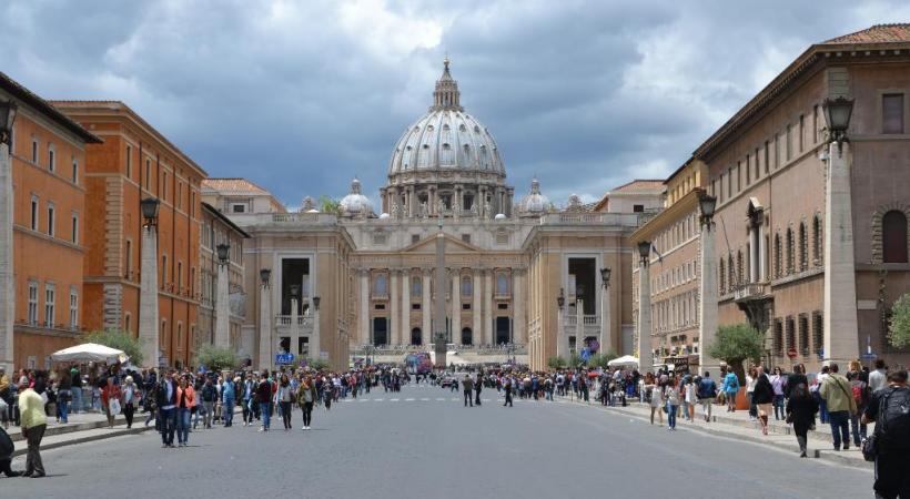 Un patrimoine culturel inégalable. SWISS/DR Le Tibre, une part de l’âme romaine. FLORENT SOLAISE Une vie nocturne intense. SWISS/DR Le château et le pont de Saint-Ange. DR 