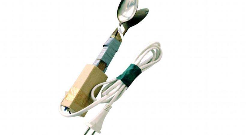 Ces armes de fortune ont été saisies à Champ-Dollon. DR 