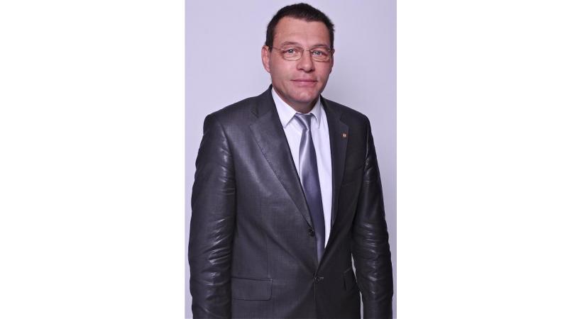 Christo Ivanov (UDC), Ronald Zacharias (MCG) et Cyril Aellen (PLR). DR Christo Ivanov (UDC). DR Ronald Zacharias (MCG). DR Cyril Aellen (PLR). DR 