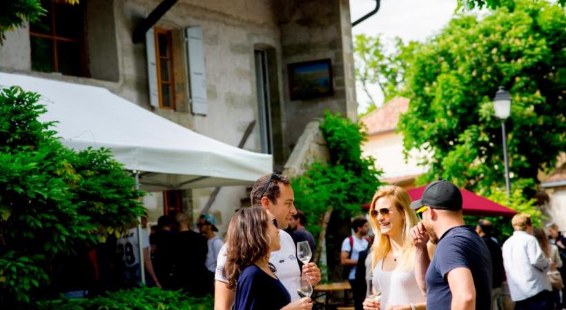 Un tour de ville riche en anecdotes. GENèVE TOURISME, LORIS VON SIEBENTHAL