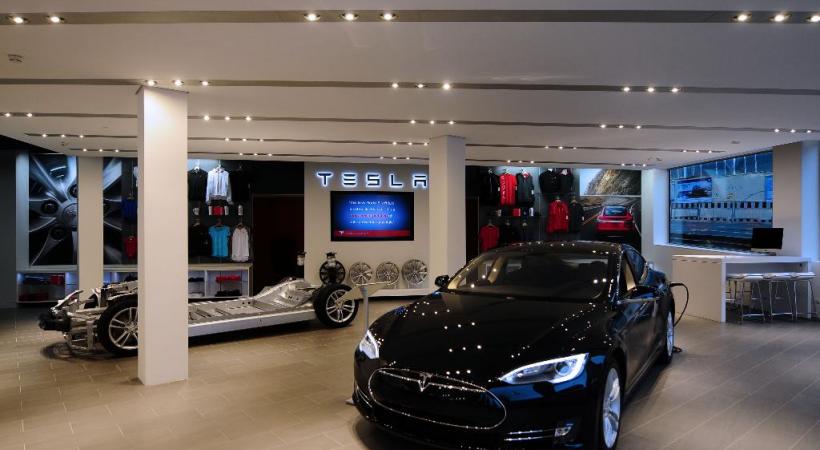 TESLA - Le luxe électrique à Genève. DR