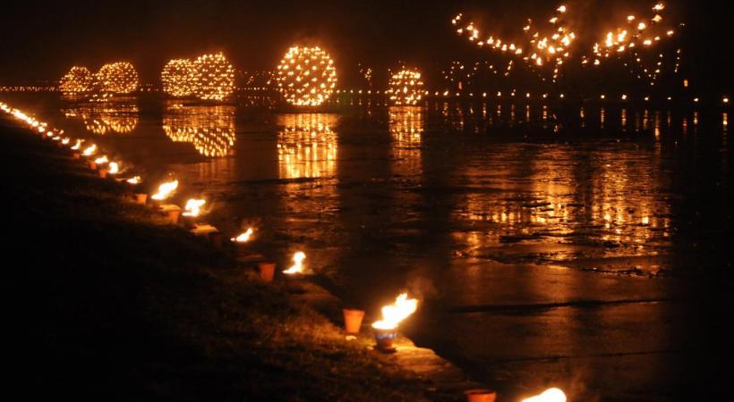 La jetée des Bains et la Rade illuminées de mille feux. VINCENT MUTEAU/DR 