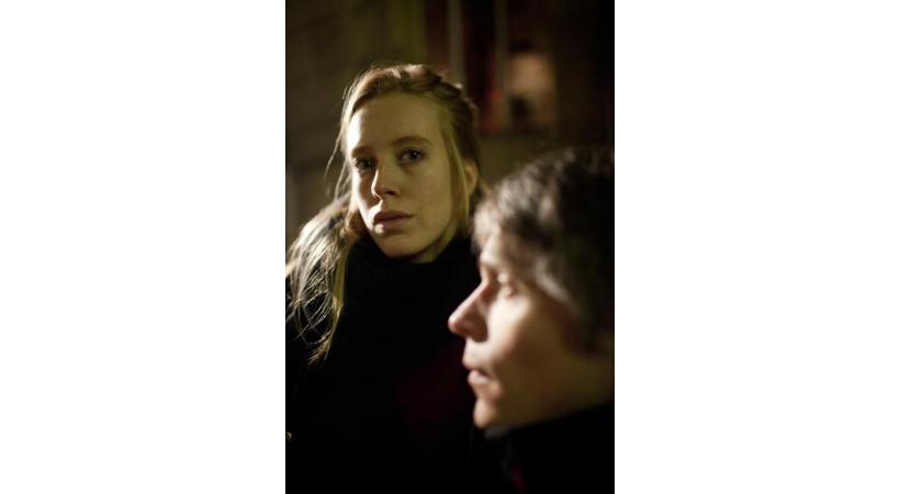 La comédienne Lola Riccaboni, sur la scène du Poche. DR 