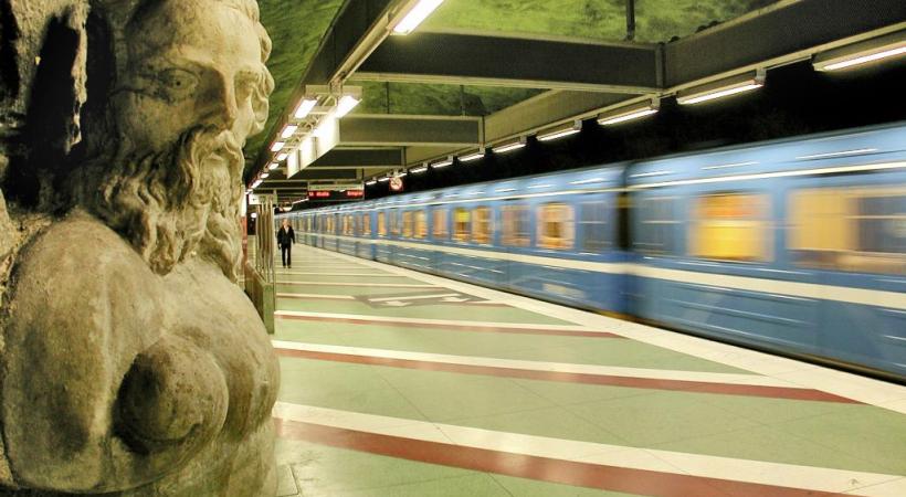 Le pittoresque de Gamla Stan, zone historique. ISTOCK L’élément aquatique est omniprésent dans la capitale suédoise. ISTOCK Stockholm a gardé l’ambiance de son passé maritime. B. PICHON Plus de cinquante ponts relient les différents quartiers de la ville. ISTOCK 