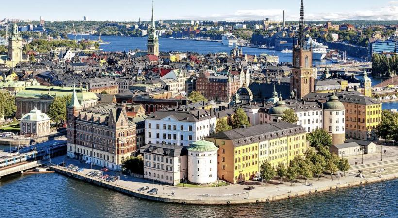 Le pittoresque de Gamla Stan, zone historique. ISTOCK L’élément aquatique est omniprésent dans la capitale suédoise. ISTOCK Stockholm a gardé l’ambiance de son passé maritime. B. PICHON Plus de cinquante ponts relient les différents quartiers de la ville. ISTOCK 