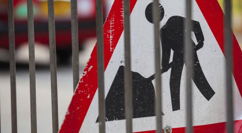  Investissements, grands chantiers: la fin des rêves pharaoniques. Il va falloir faire des choix! ISOCK 