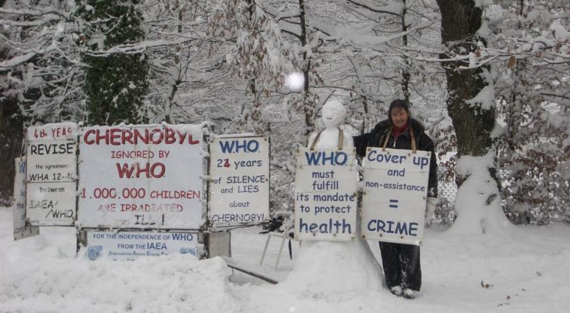 Que ce soit le 26 avril 2007 lors du premier jour de vigie, en décembre 2010 sous la neige, ou la semaine dernière sous un soleil de plomb,  les volontaires sont toujours là. DR 