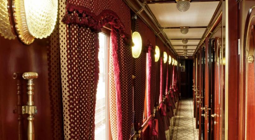 Les couloirs sont l’âme du train. ROLAND JUNG 