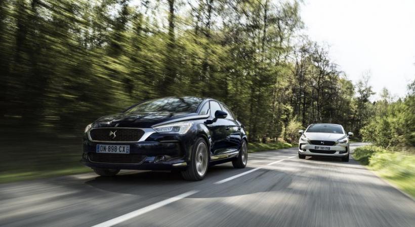 DS 5 HYBRID 4X4 ETG6. dr